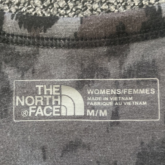 The NorthFace black and gray tank top - Picture 3 of 4